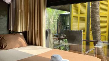 Standard Bungalow | 1 bedroom, Egyptian cotton sheets, premium bedding, memory-foam beds