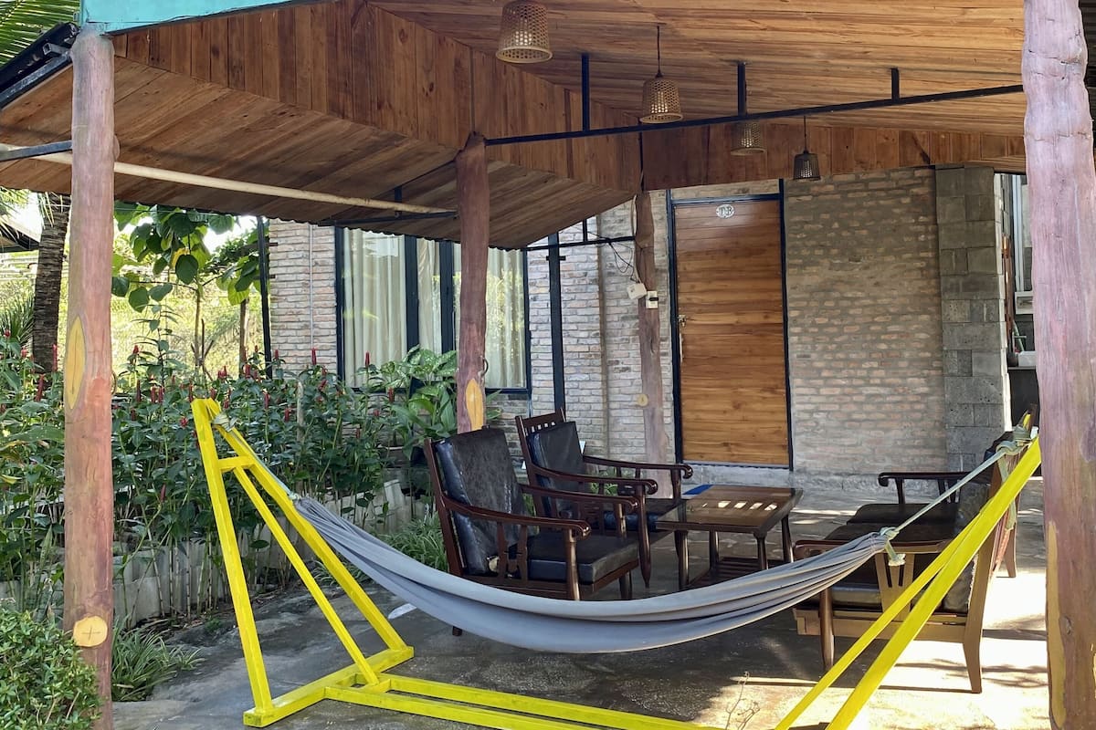 Family Bungalow, 2 Queen Beds, Garden View