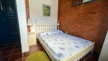 3 quartos, Wi-Fi de cortesia, roupa de cama