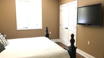 1 chambre, fer et planche à repasser, Wi-Fi gratuit, draps fournis