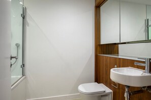 Hair dryer, towels
