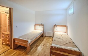 3 habitaciones y wifi gratis 