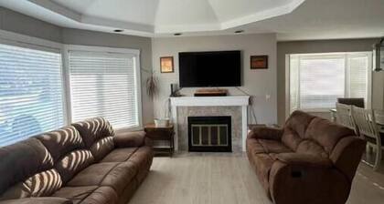 Fully accessible 3 bed 2 bath entire suite!