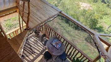Familien-FerienhĂŒtte, 2Â Schlafzimmer, Poolzugang, Bergblick