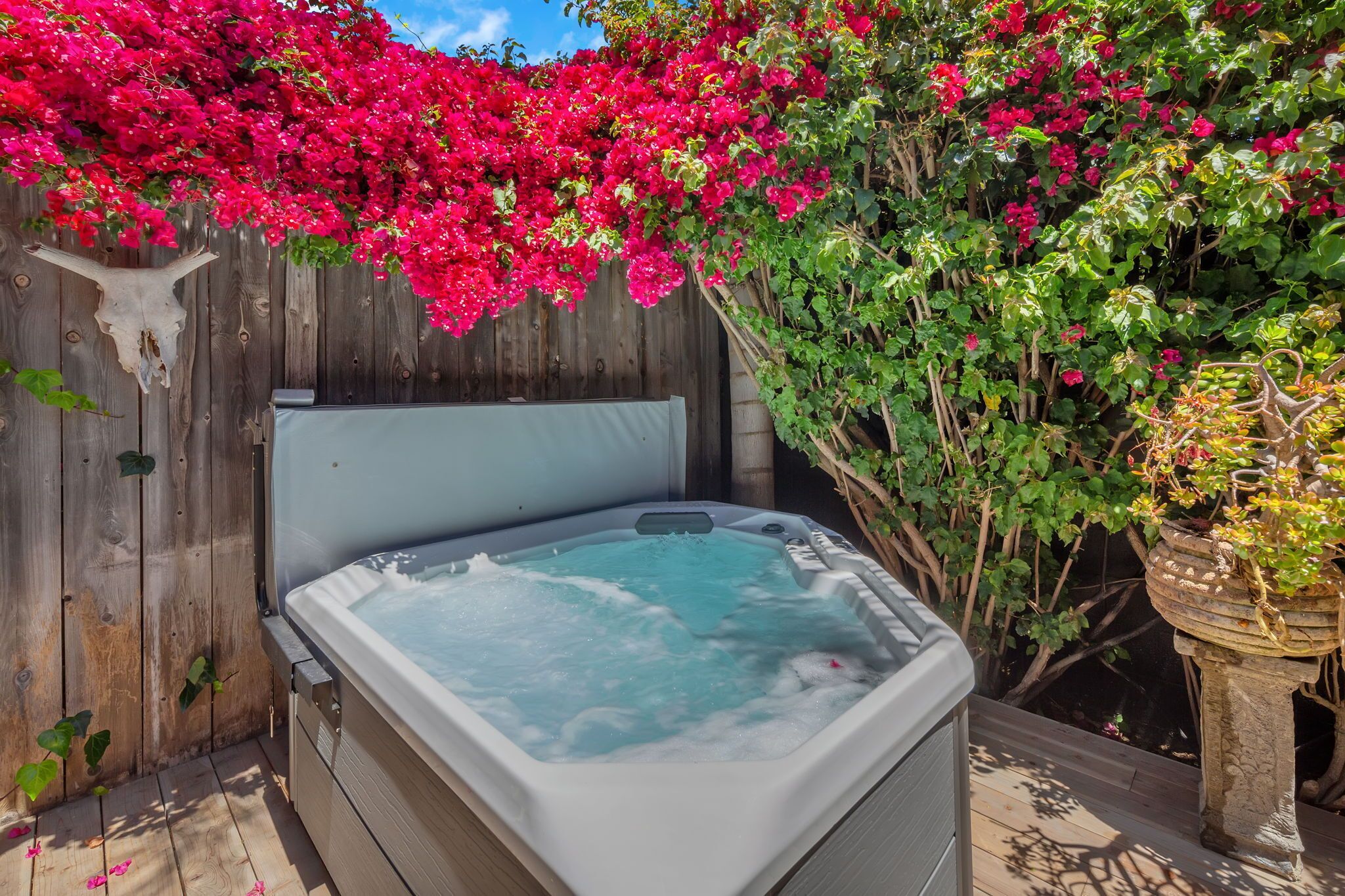Once Upon A Tide with a hot tub! - New Listing