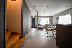 Flat-screen TV - THE CITYSCAPE (Sapporo)