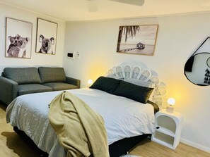 1 bedroom, free WiFi, bed sheets