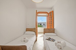 3 bedrooms, free WiFi, bed sheets