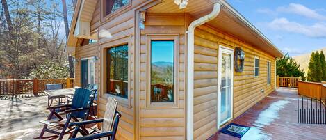 屋外ダイニングエリア