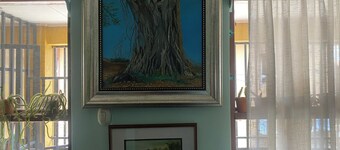 Casa Cerca de Supermercado de la Cadena Walmart, Aceptamos Mascotas con Cochera