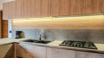 Fridge, microwave, oven, dishwasher