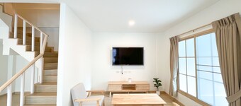 48 House - Patong