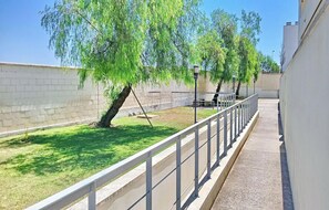 Property grounds - El Grullo, with community pool. (Conil de la Fra.)