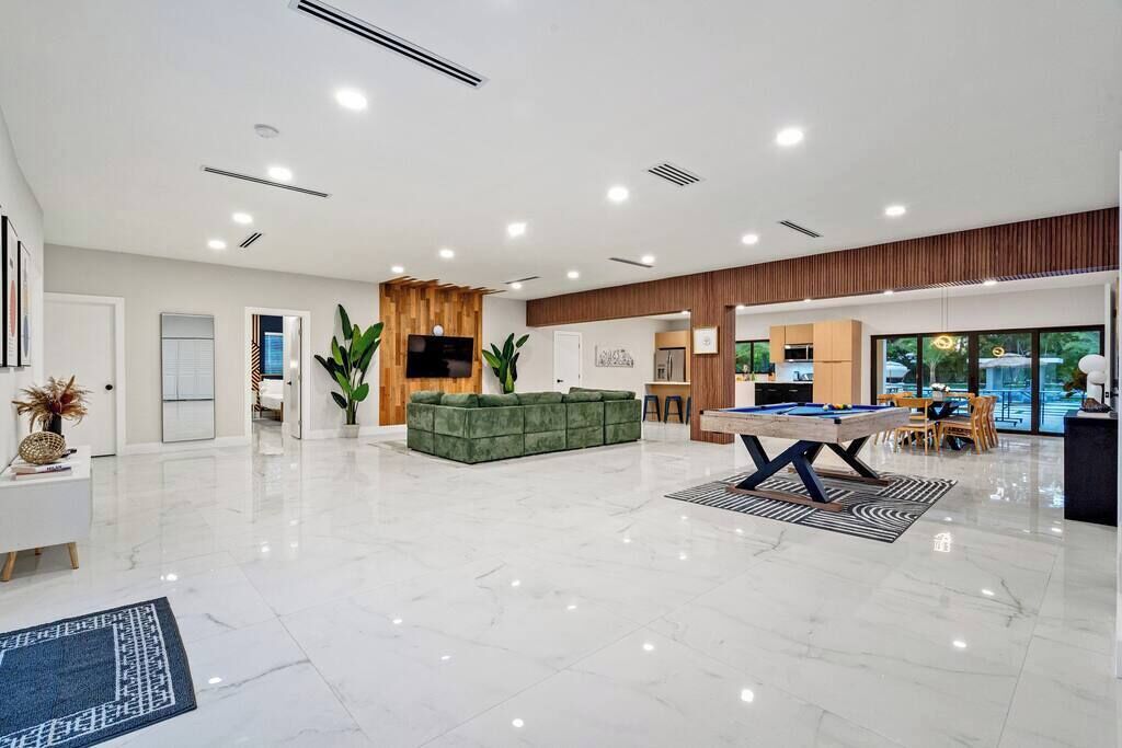 Game room