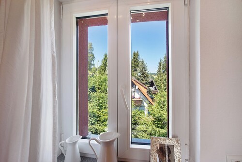 Ferienwohnung 'Spatzennest' mit Gemeinschaftsgarten, Balkon und WLAN