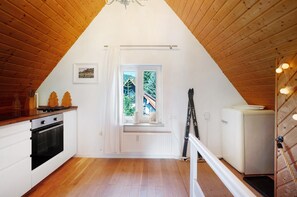 Frigorífic, forn, placa de cuina i rentaplats 