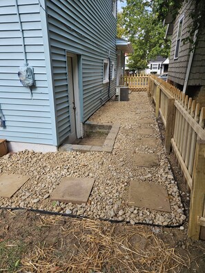 Property grounds - Clintonville Charmer - Sauna I Hot Tub I Arcades I Fenced Yard I Fire Pit (Columbus)