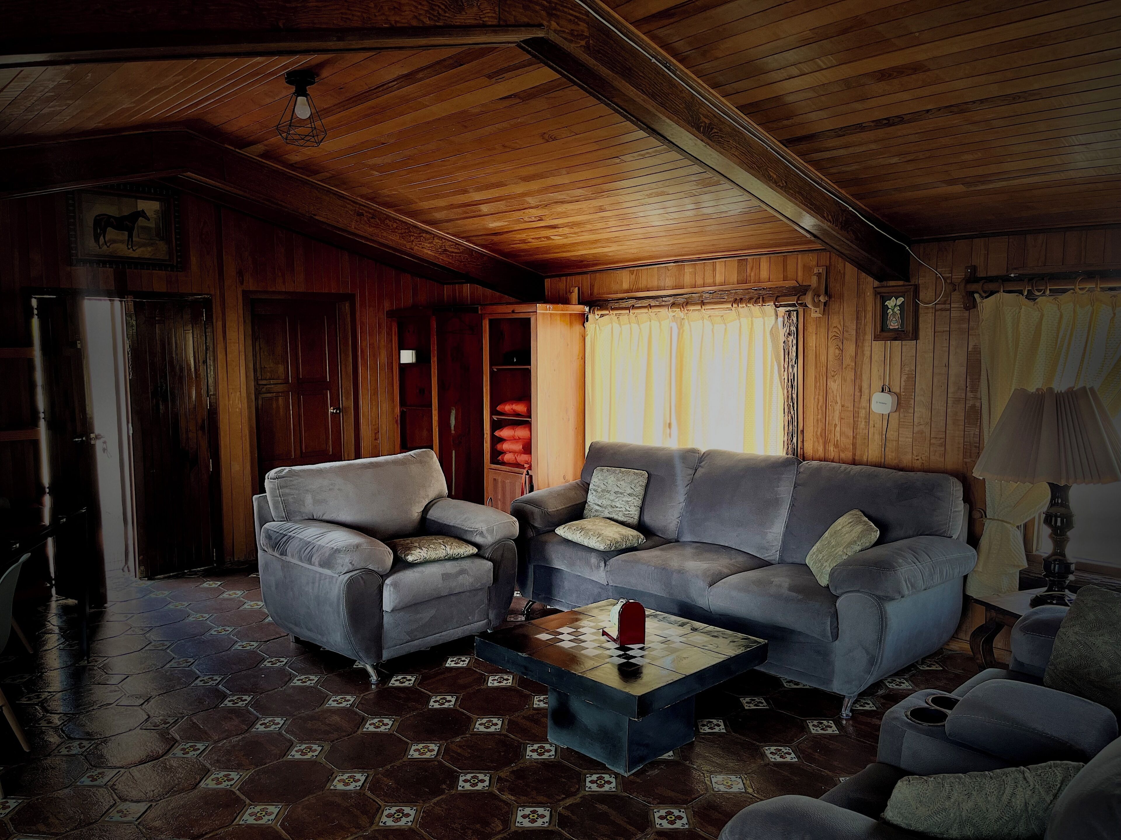 浪漫小屋, 1 間臥室, 私人浴室, 山景 | 客廳 | 32 吋智能電視連衛星電視頻道