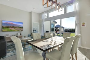 Dining - Vista Springs, Large Pool 8 person Spa, Jr Volleyball Court with Mountain Views (Desert Hot Springs)