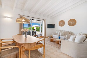 TV - Menorca Sur Special, 3 bedroom (Torre Soli Nou)