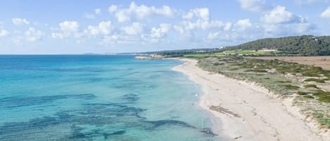 靠近海滩