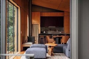 Fireplace - Hidden on Huon, exclusive getaway (Police Point)