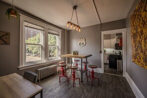 Loft, 1 quarto, vista para o rio | 1 quarto, camas com colchões de espuma com sistema de memória