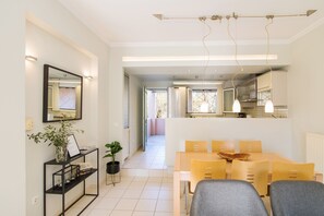 Flat-screen TV, fireplace - Lallo Living By Corfu Escapes (Corfu)