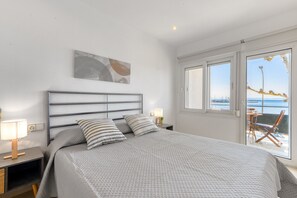 3 bedrooms, iron/ironing board, WiFi - CAL CATALA 1 Roses (Rosas / Roses)