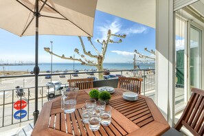 Outdoor dining - CAL CATALA 1 Roses (Rosas / Roses)