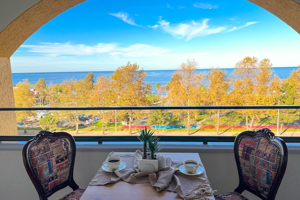 Kamar Double Deluks, pemandangan laut | Balkon