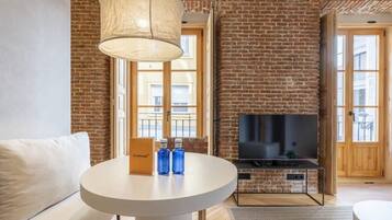 TV, offices