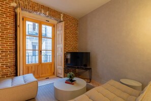 1 chambre, bureau, Wi-Fi, draps fournis