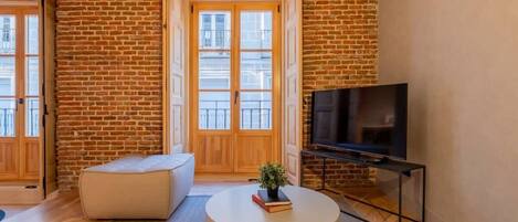 Televisión y oficina