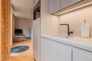 淋浴设施、吹风机、毛巾