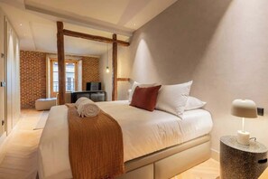 1 bedroom, WiFi, bed sheets - w * | Lovely Loft at Palacio Real (Madrid)