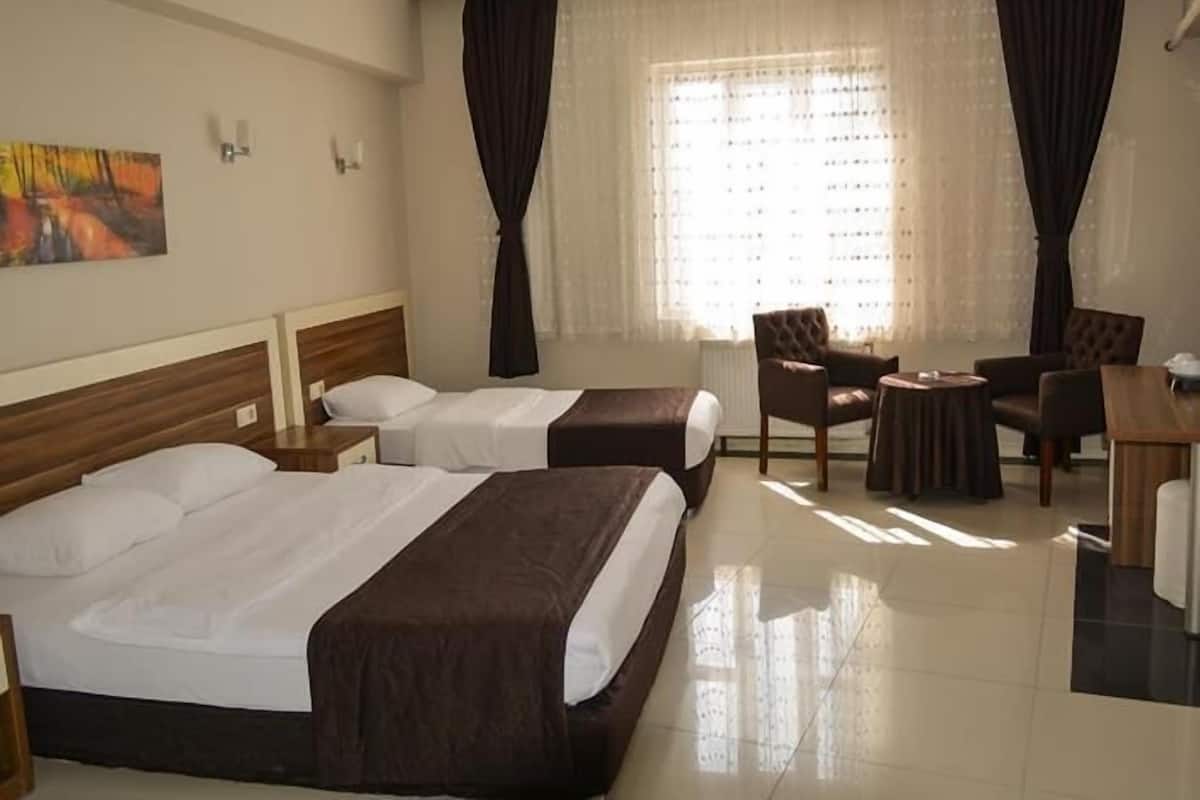 Comfort Double or Twin Room | Free WiFi