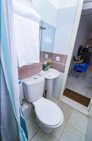 Handdoeken, zeep, shampoo, toiletpapier