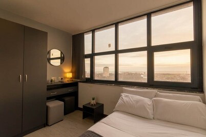 Convenient Budget Sunderland Studio with Views