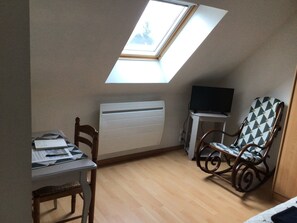 Interior - Appartement a 2 Minutes du Jeu de Paume au Calme Animaux de Compagnie Acceptés (Blois)