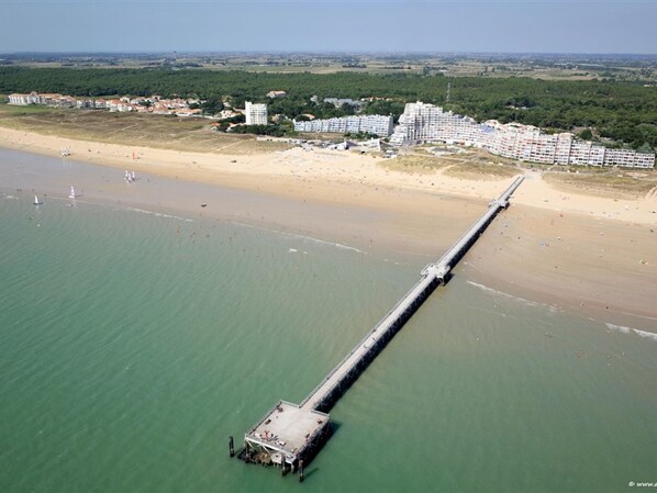 Beach - 2-bedroom house near beach and shops, covered terrace (Saint-Jean-de-Monts)