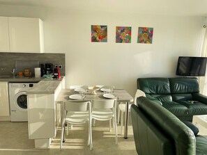 Interior - Stunning sea view, 2-bed apt for 5, near Sea Avenue (Saint-Jean-de-Monts)
