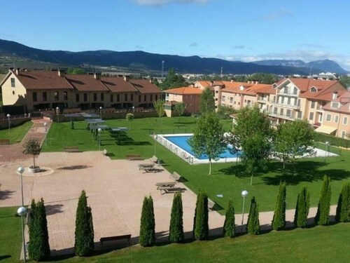 Family-Friendly Apartment with Pool, Balcony, and Parking in Jaca