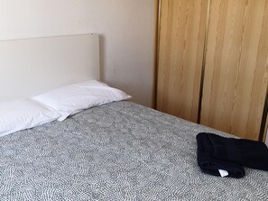 2 bedrooms, free WiFi