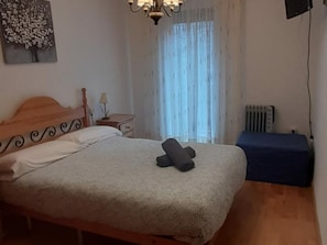 2 bedrooms, free WiFi