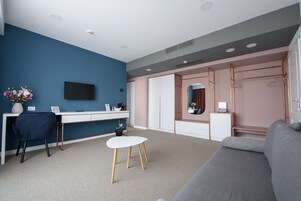 Televisión LED 81 cm con canales de televisión por cable, Netflix