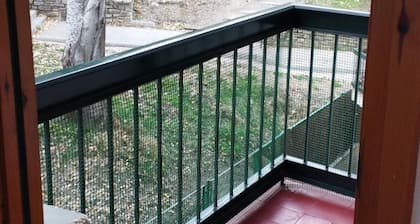 Appartement Confortable Ă Jaca: Piscine, Parking, Proche Centre et Palais de Glace