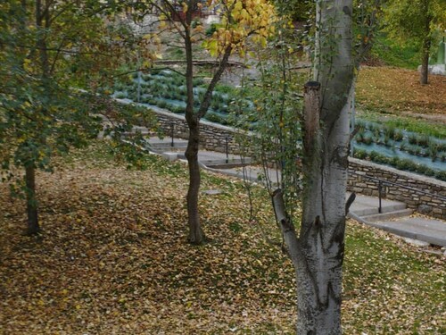 Cozy Apt with Pool in Quiet Area Near Jaca Ice Palace - Parking Included