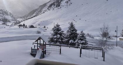 Appartement au pied des pistes avec parking inclus