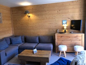 Living area - Cosy apartment for 4 in Méribel Mottaret (Méribel)